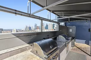 54 Rainey St, Austin, TX 78701 - Photo 39