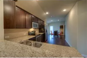 932 Lost Pines Ln, Cedar Park, TX 78613 - Photo 11