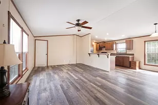 157 Lakeside Dr, Bastrop, TX 78602 - Photo 3