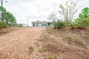 157 Lakeside Dr, Bastrop, TX 78602 - Photo 29