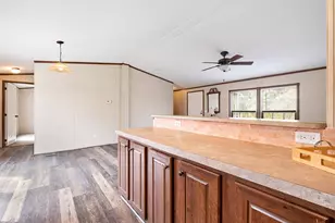 157 Lakeside Dr, Bastrop, TX 78602 - Photo 9