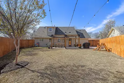 8001 Camden Drive, Austin, TX 78757 - Photo 23