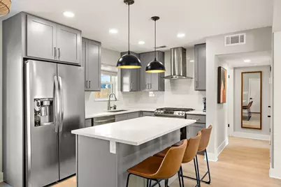 8001 Camden Drive, Austin, TX 78757 - Photo 5