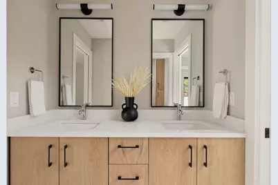 1401 E 3rd Street #1, Austin, TX 78702 - Photo 21