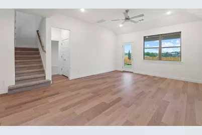 1012 Universal Drive, Hutto, TX 78634 - Photo 11
