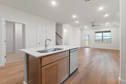 1012 Universal Drive, Hutto, TX 78634 - Photo 7