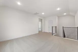 1012 Universal Dr, Hutto, TX 78634 - Photo 23