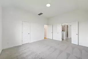 1012 Universal Dr, Hutto, TX 78634 - Photo 19