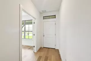 1012 Universal Dr, Hutto, TX 78634 - Photo 13
