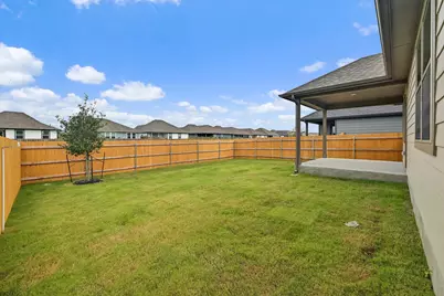1012 Universal Drive, Hutto, TX 78634 - Photo 33