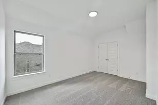 1012 Universal Dr, Hutto, TX 78634 - Photo 25