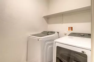 7709 City Top Blvd, Austin, TX 78724 - Photo 25