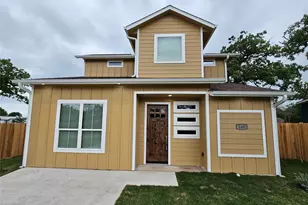 169 Chickasaw, Smithville, TX 78957 - Photo 3