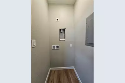 169 Chickasaw, Smithville, TX 78957 - Photo 13