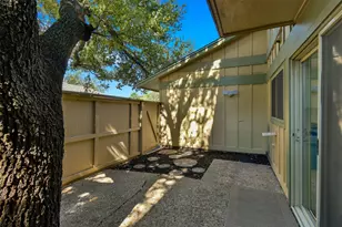 9602 Covey Ridge Ln, Austin, TX 78758 - Photo 13