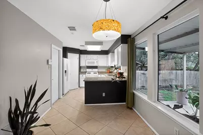 10220 Bilbrook Place, Austin, TX 78748 - Photo 11