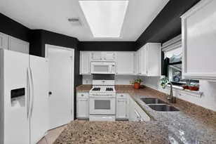 10220 Bilbrook Pl, Austin, TX 78748 - Photo 7
