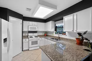 10220 Bilbrook Pl, Austin, TX 78748 - Photo 9