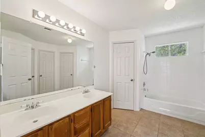 1407 Deer Ledge Trail, Cedar Park, TX 78613 - Photo 19