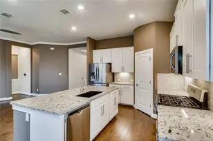 817 Kenney Fort Crossing, Round Rock, TX 78665 - Photo 13