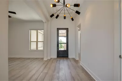 523 Baldovino Skyway, Lakeway, TX 78738 - Photo 5