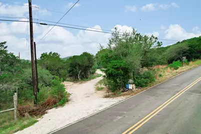 18801 Lake Crest Drive, Jonestown, TX 78645 - Photo 7