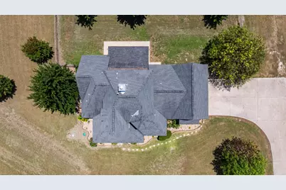 913 County Road 220, Florence, TX 76527 - Photo 37