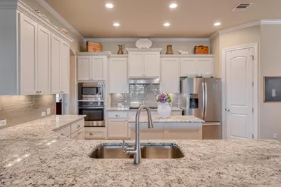 3204 Venezia View, Leander, TX 78641 - Photo 7