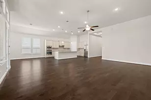 117 Barton Run Dr, Georgetown, TX 78628 - Photo 11