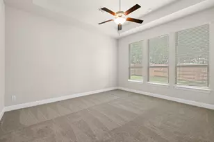 117 Barton Run Dr, Georgetown, TX 78628 - Photo 15