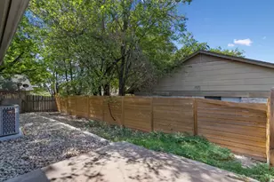 1407 Avebury Cir, Austin, TX 78753 - Photo 15