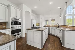 121 Burgess Ln, Austin, TX 78738 - Photo 5