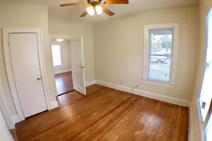 907 Taylor St, Austin, TX 78702 - Photo 3