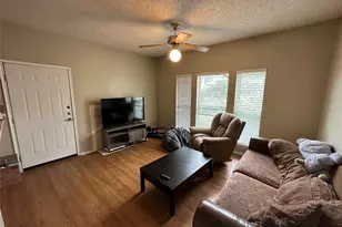 2414 Longview St, Austin, TX 78705 - Photo 3