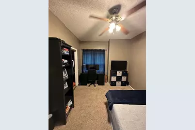 2414 Longview Street #301, Austin, TX 78705 - Photo 9