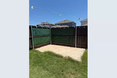 208 Flowers Avenue, Hutto, TX 78634 - Photo 23