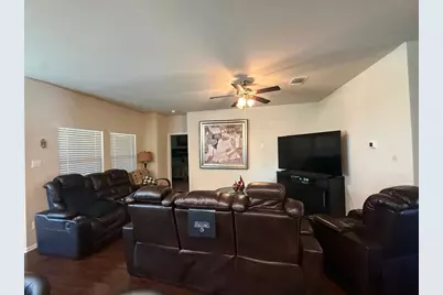 617 Ibis Falls Loop, Jarrell, TX 76537 - Photo 5