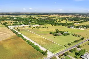 1920 Co Rd 130, Hutto, TX 78634 - Photo 1