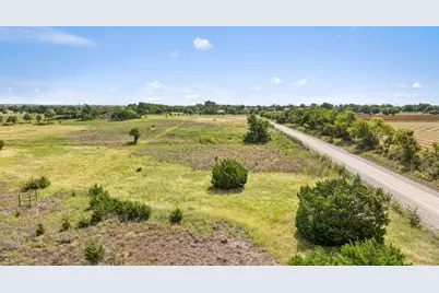 1920 County Road 130, Hutto, TX 78634 - Photo 3