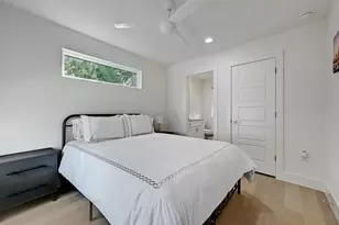 2405 E 11th St, Austin, TX 78702 - Photo 17