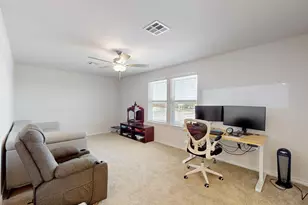 101 Breccia Trl, Liberty Hill, TX 78642 - Photo 13