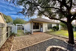 140 Llama Loop, Kyle, TX 78640 - Photo 31