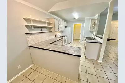 140 Llama Loop, Kyle, TX 78640 - Photo 9