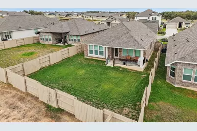 109 Big Pine Creek Lane, Bastrop, TX 78602 - Photo 37