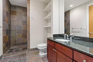 800 W 5th St, Austin, TX 78703 - Photo 11
