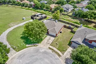 1313 Laurelleaf Dr, Pflugerville, TX 78660 - Photo 17