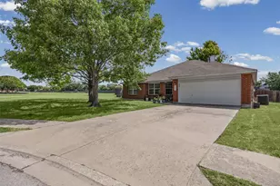 1313 Laurelleaf Dr, Pflugerville, TX 78660 - Photo 1