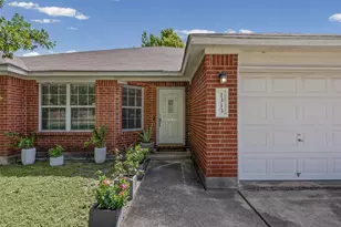 1313 Laurelleaf Dr, Pflugerville, TX 78660 - Photo 3
