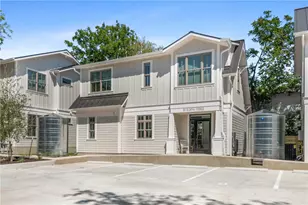 408 W 38 1/2 St, Austin, TX 78705 - Photo 35