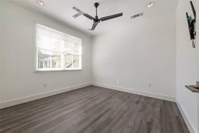 408 W 38 1/2 Street #3, Austin, TX 78705 - Photo 23